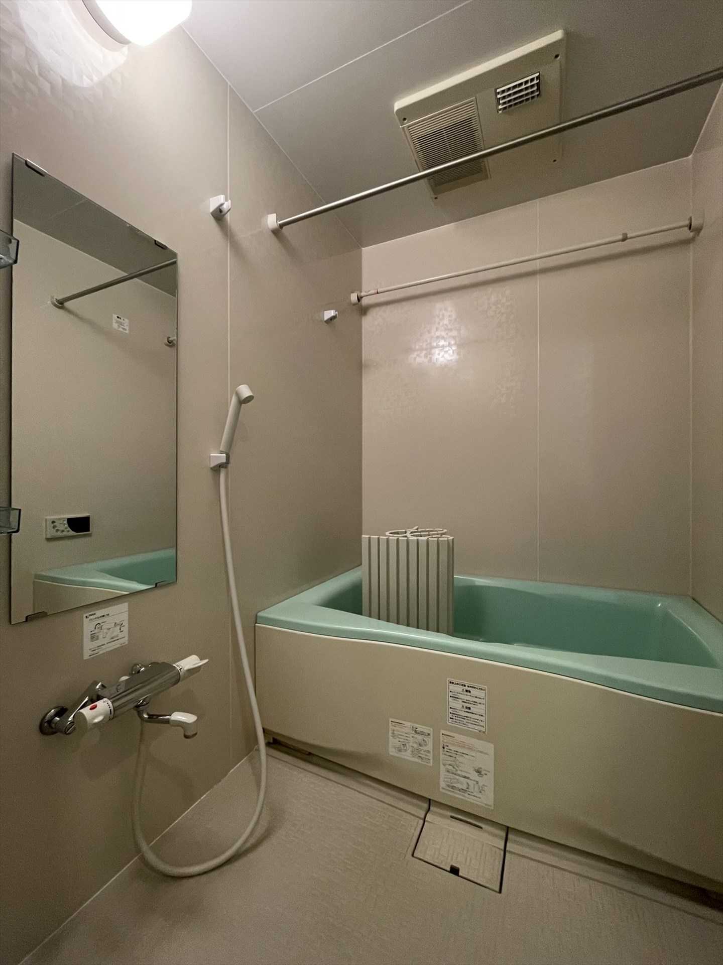 シャワールーム