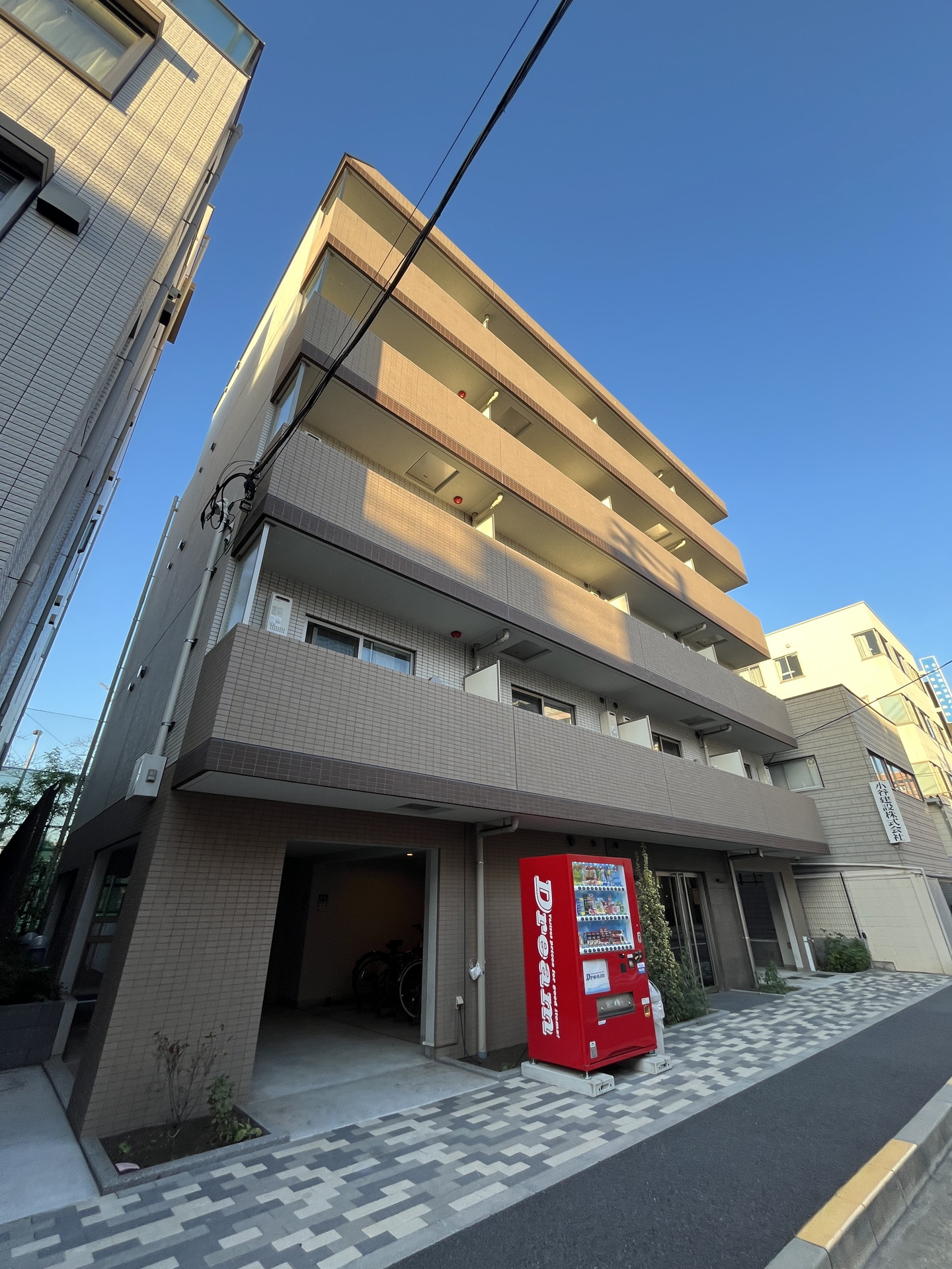 建物外観