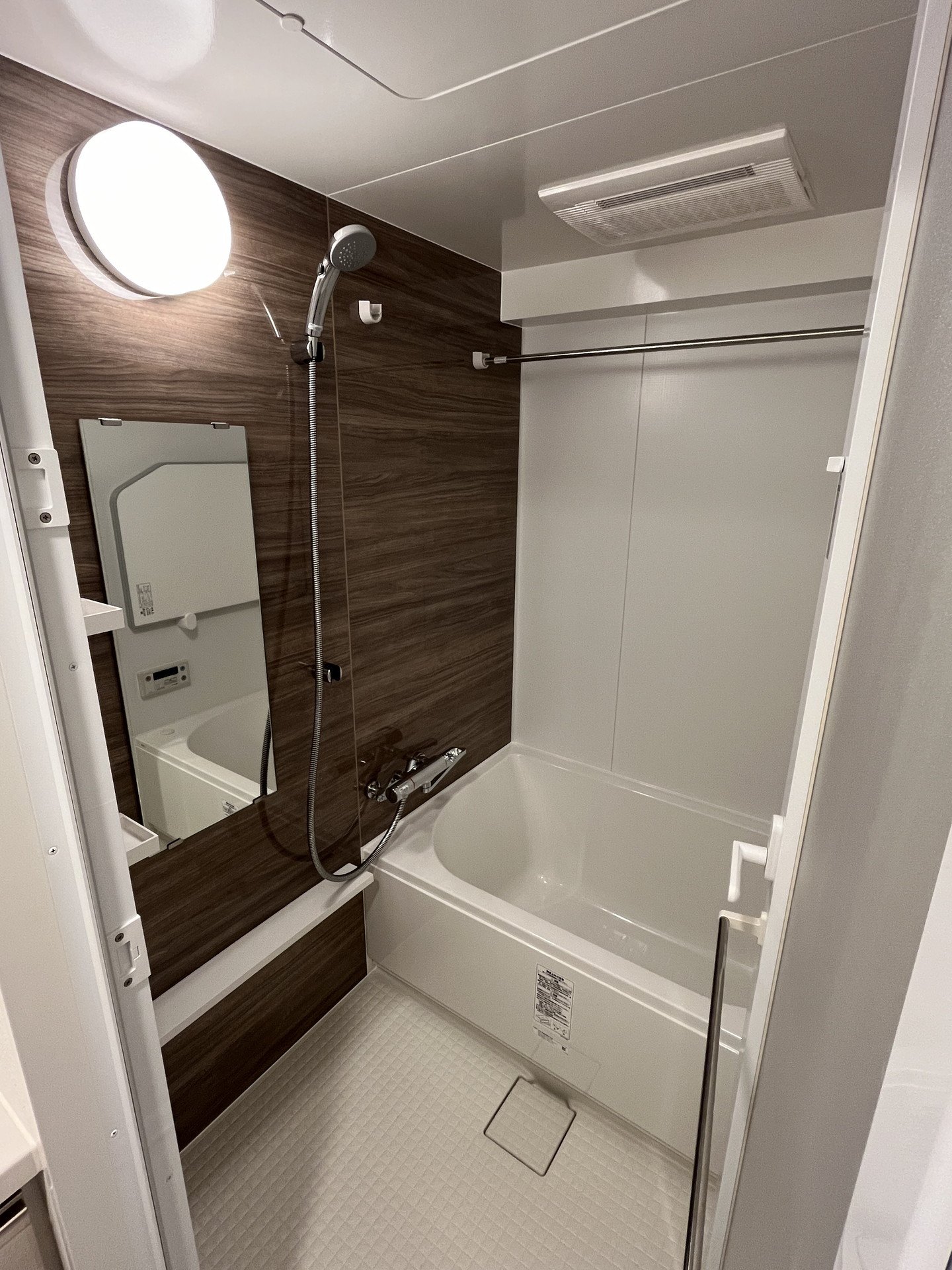 シャワールーム