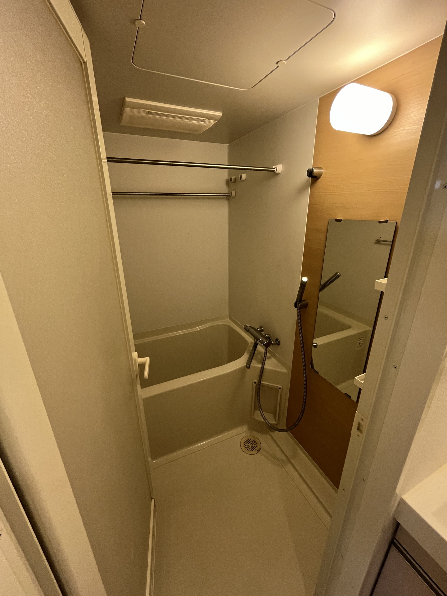 シャワールーム