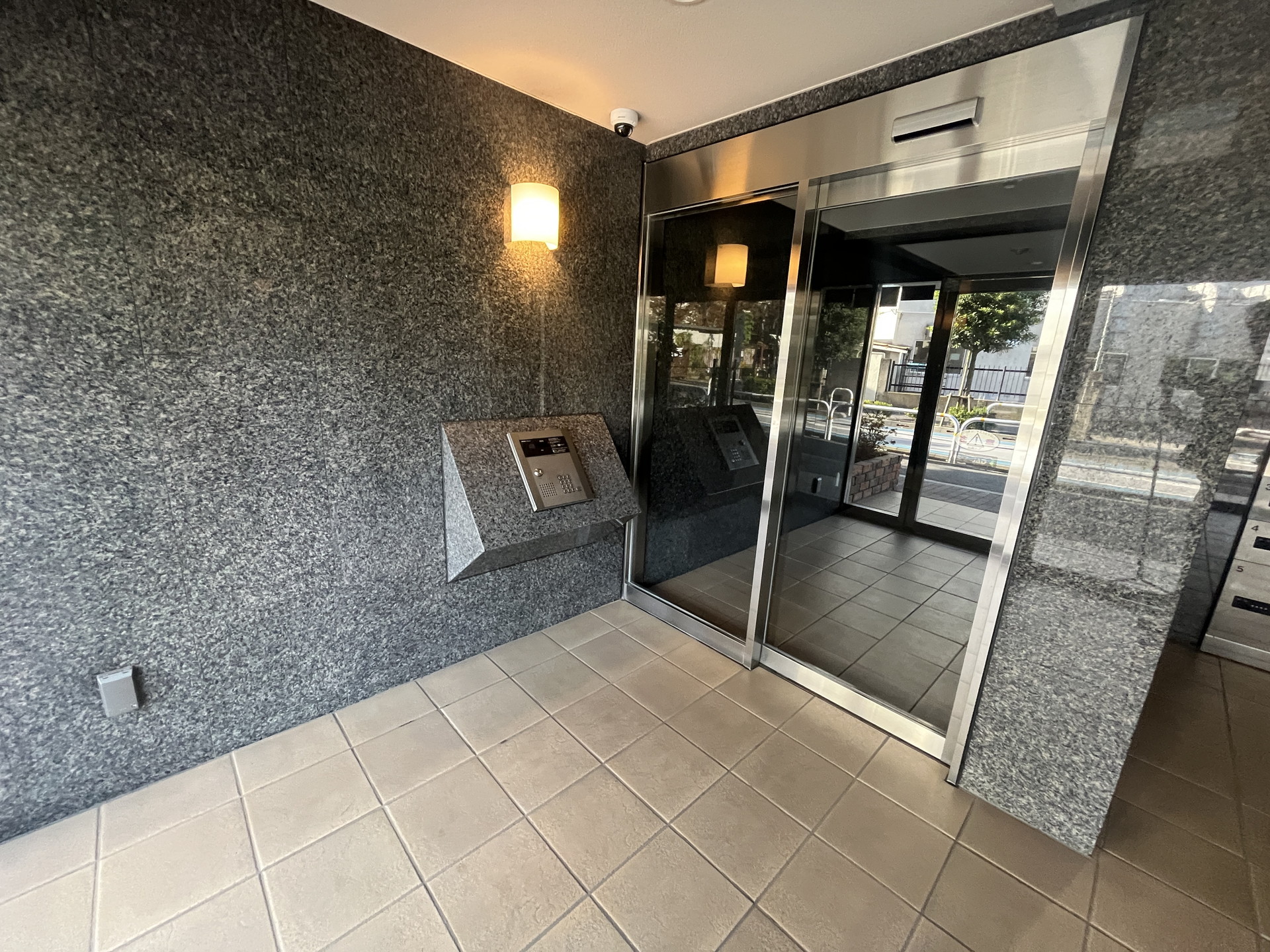 建物外観