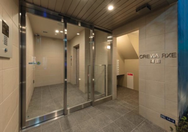 建物エントランス