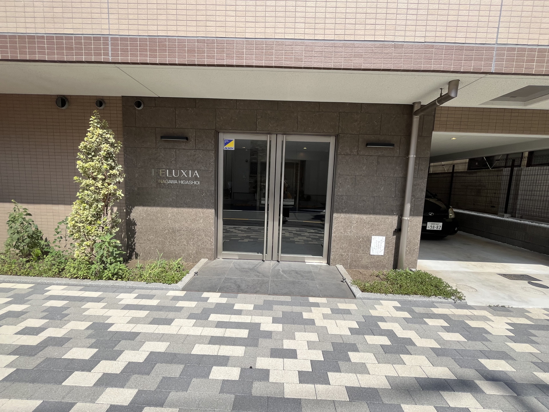 建物外観