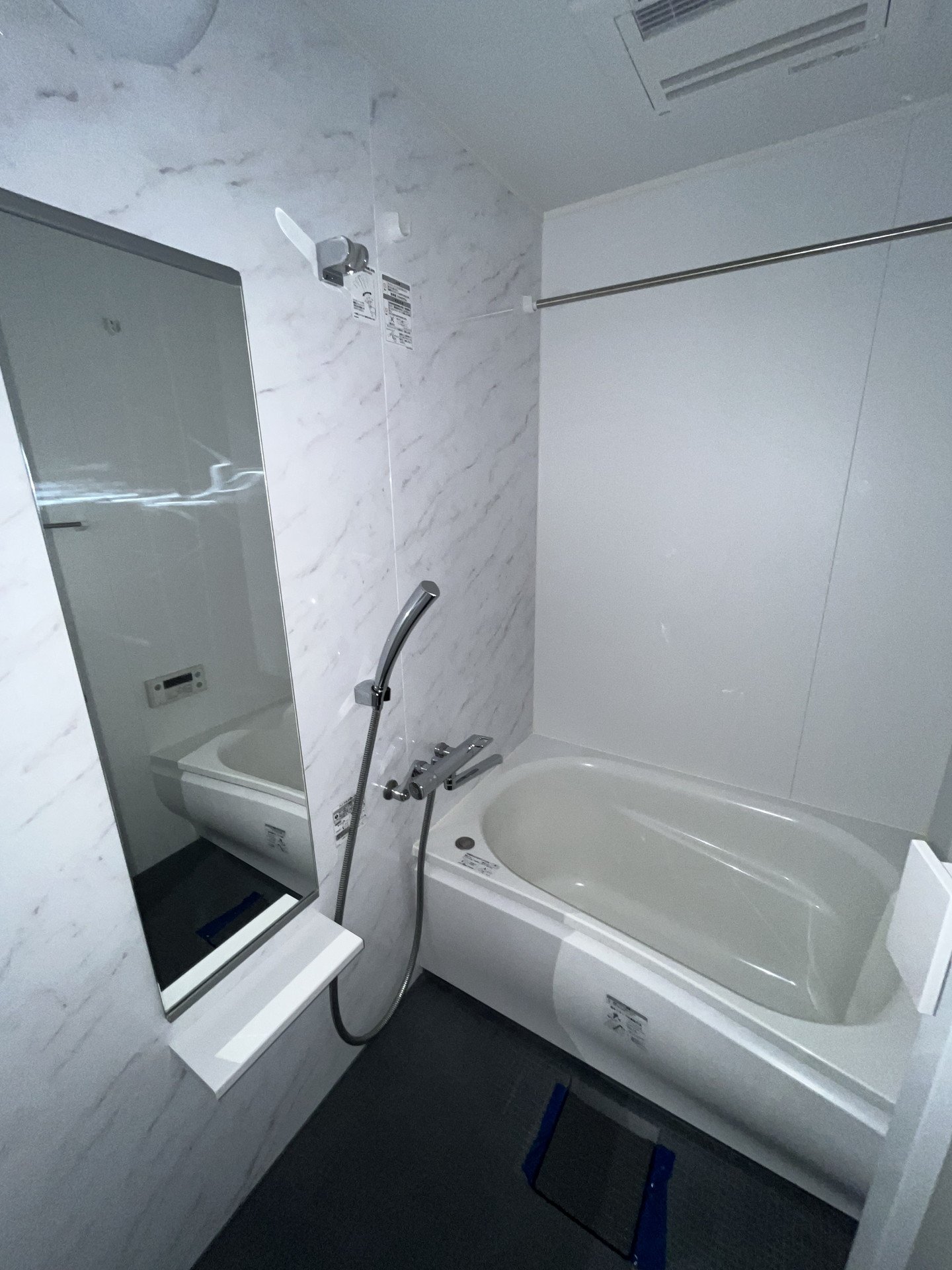 シャワールーム