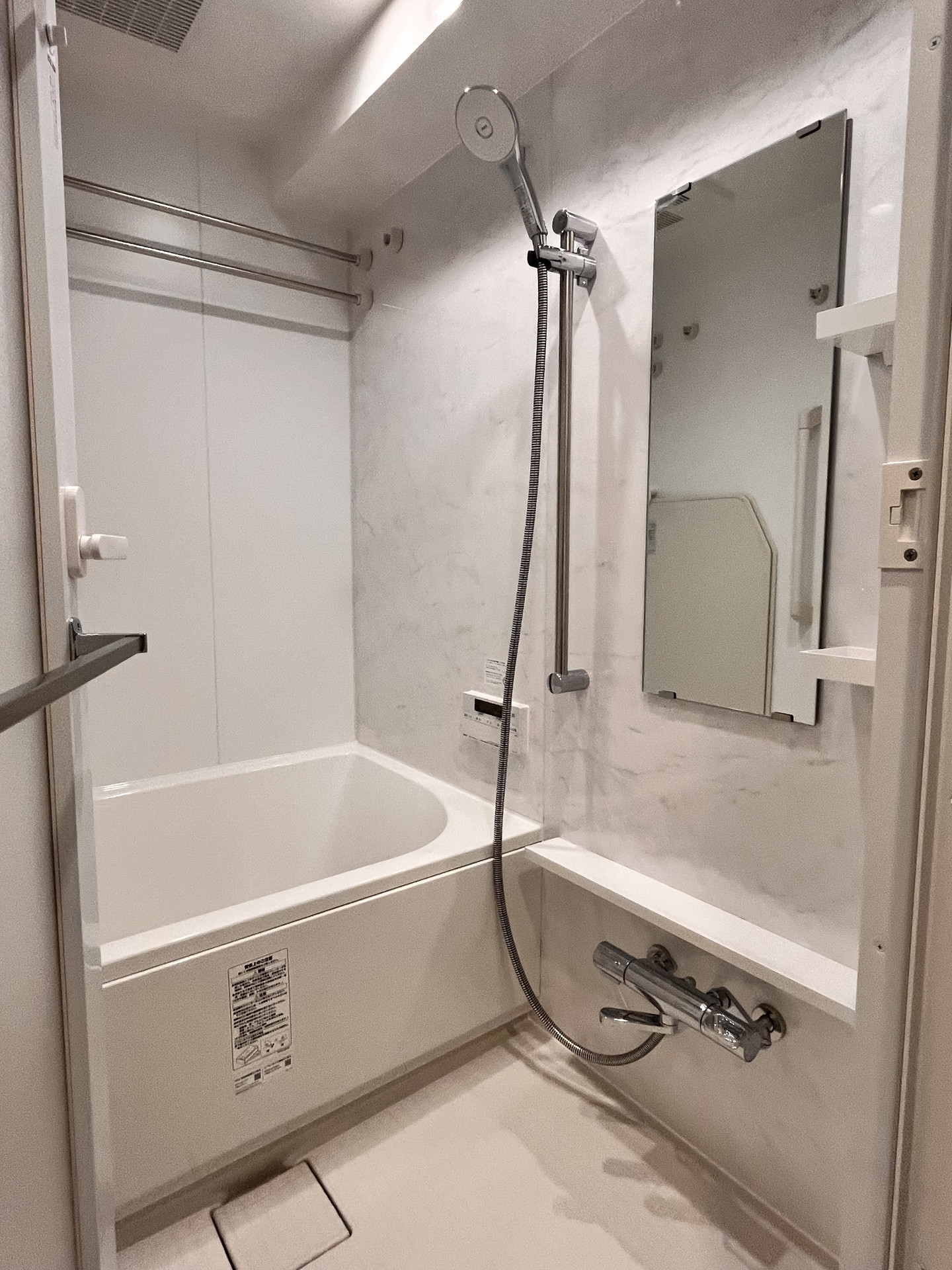 シャワールーム