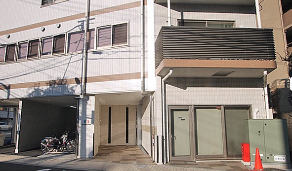 建物エントランス