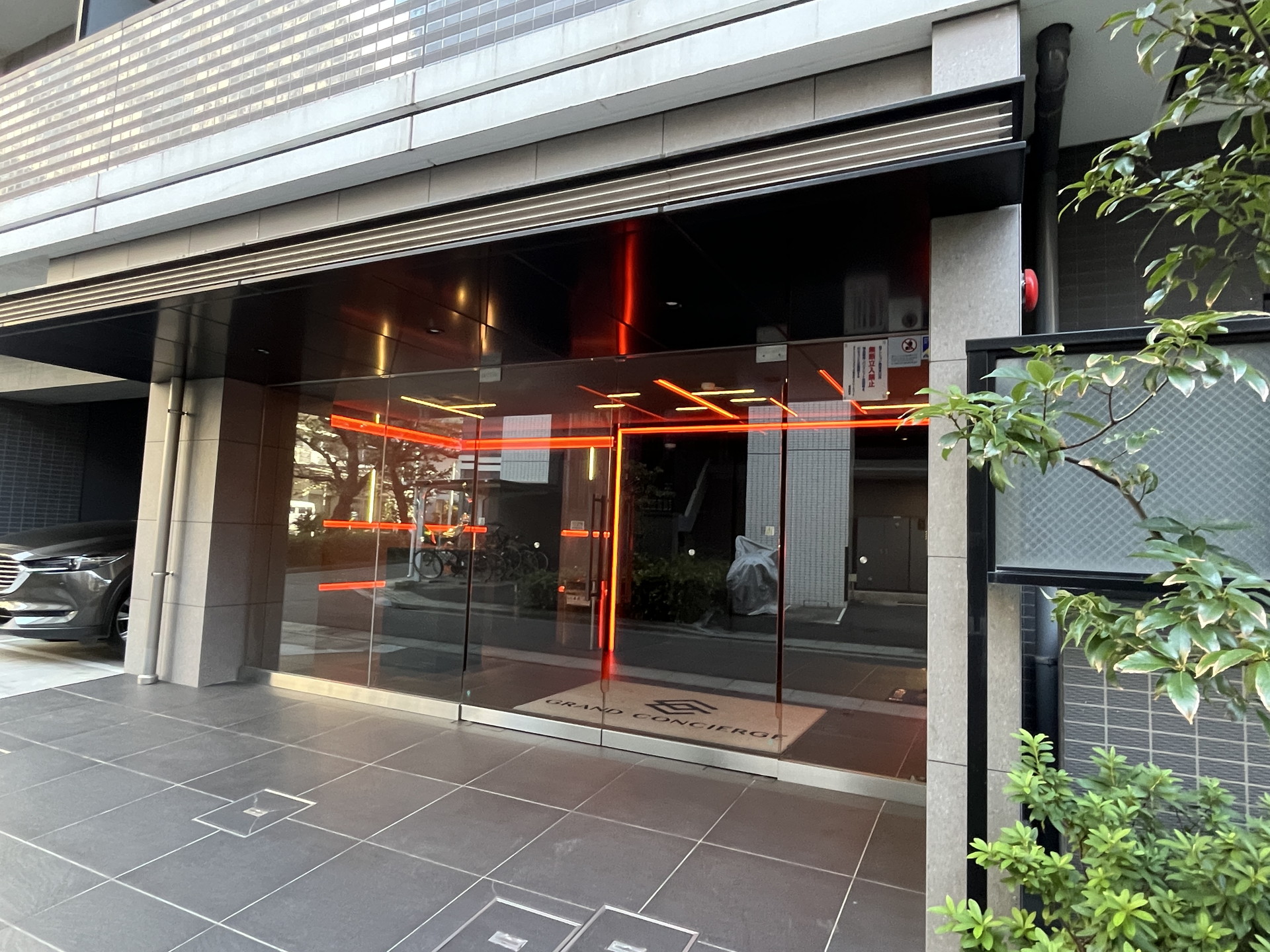 建物外観