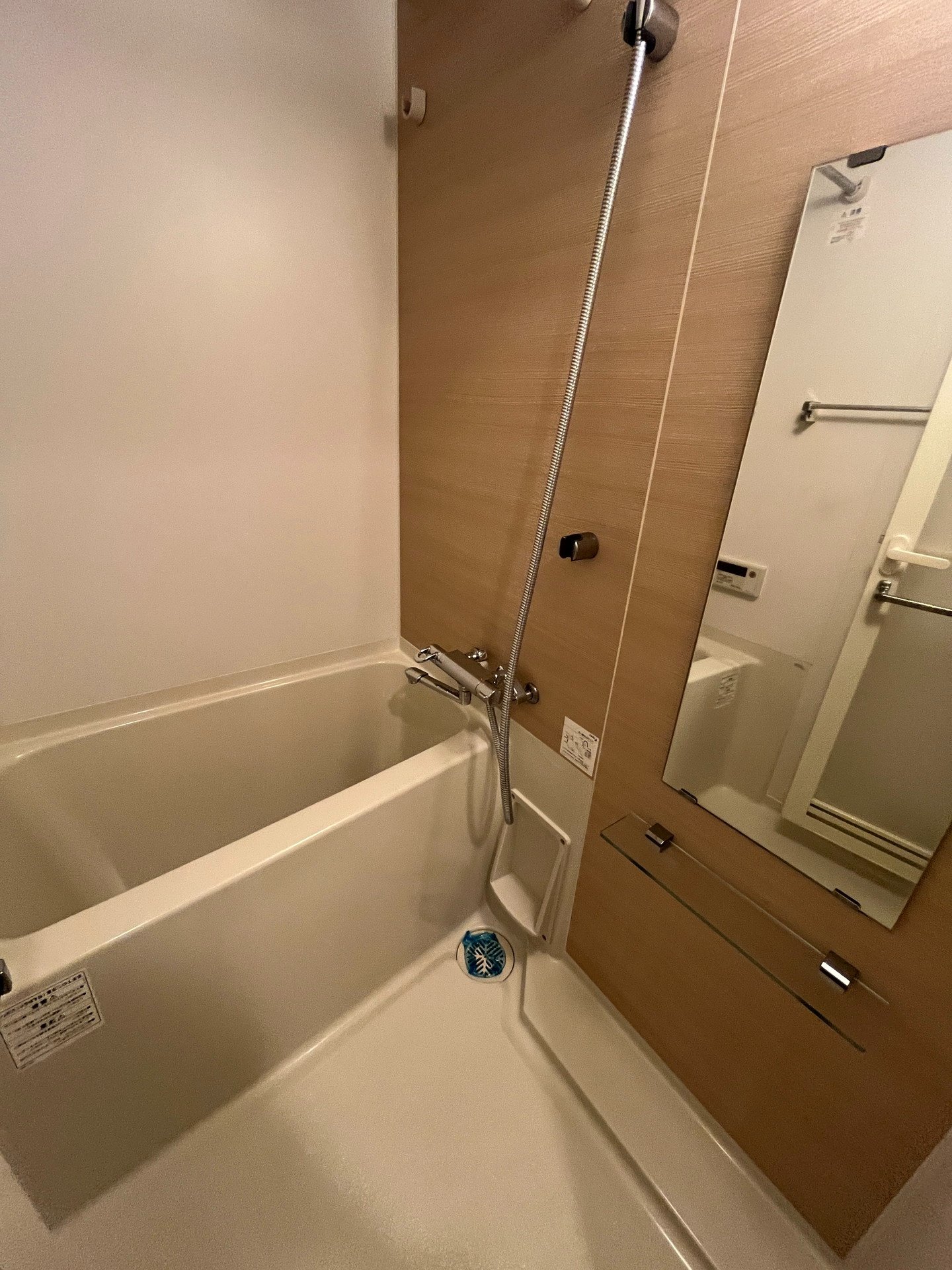 シャワールーム