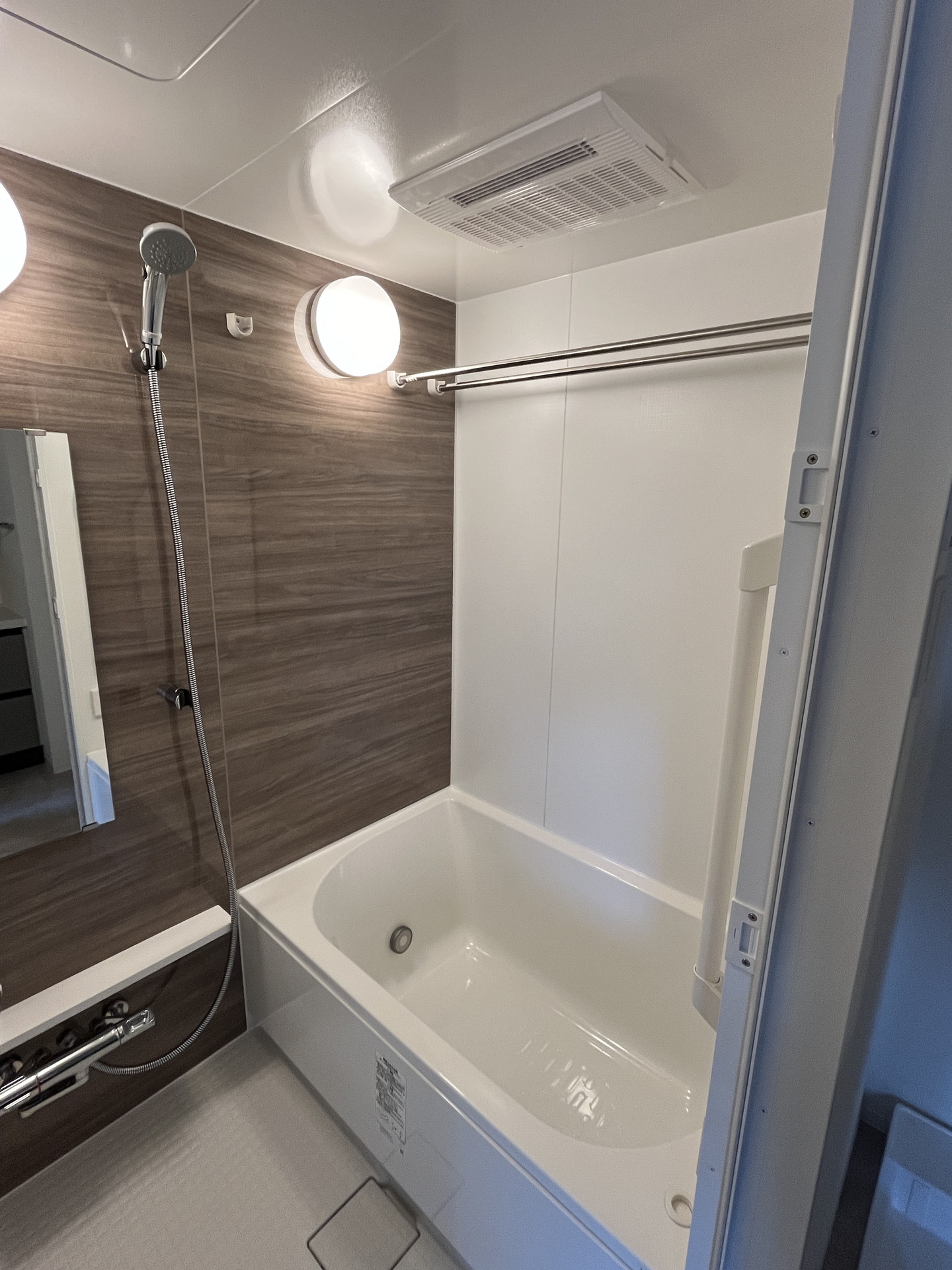 シャワールーム