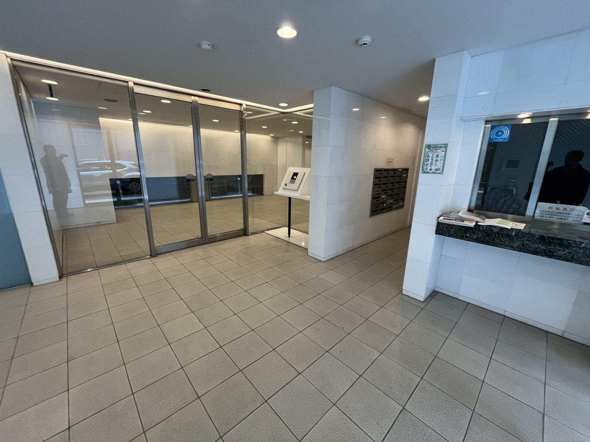 建物エントランス