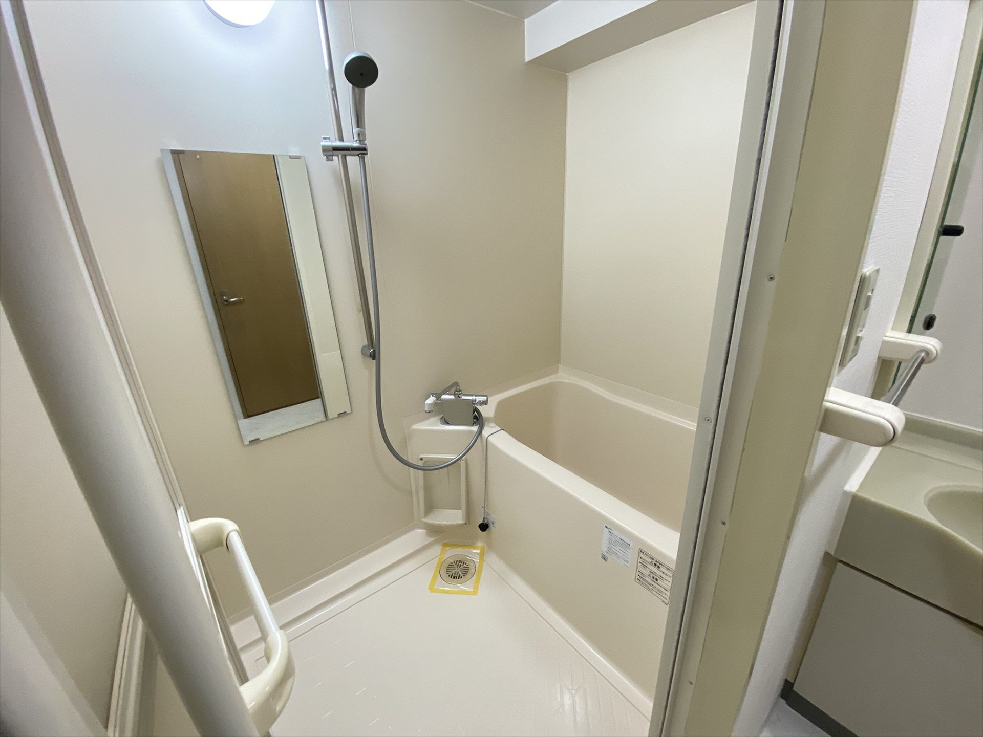 シャワールーム