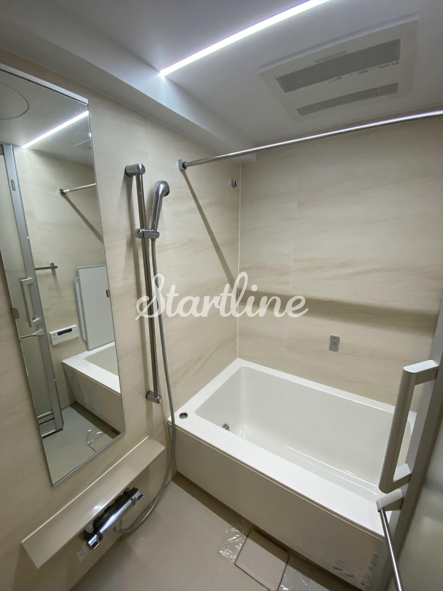 シャワールーム