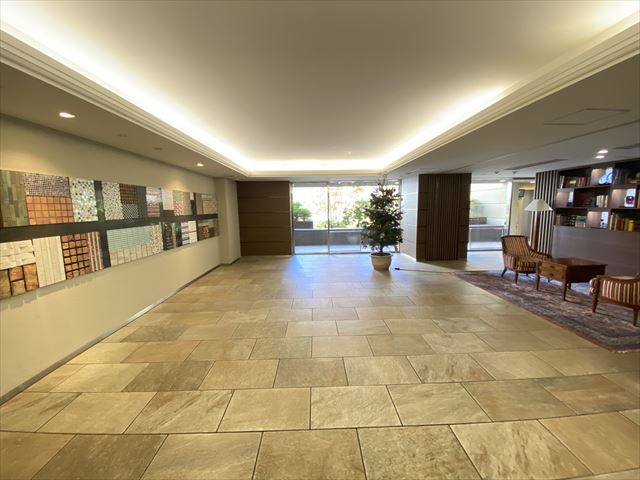 建物エントランス