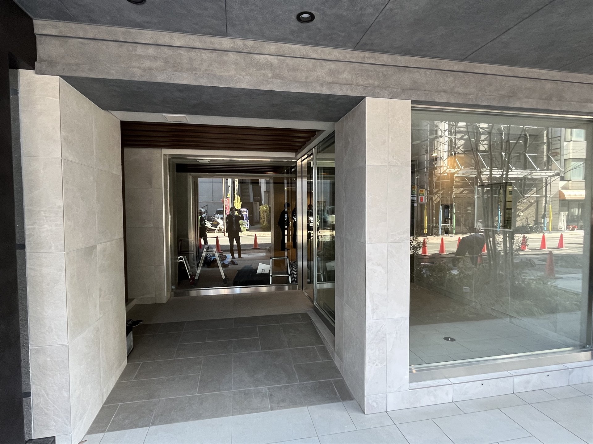 建物エントランス