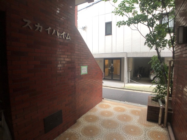 建物エントランス