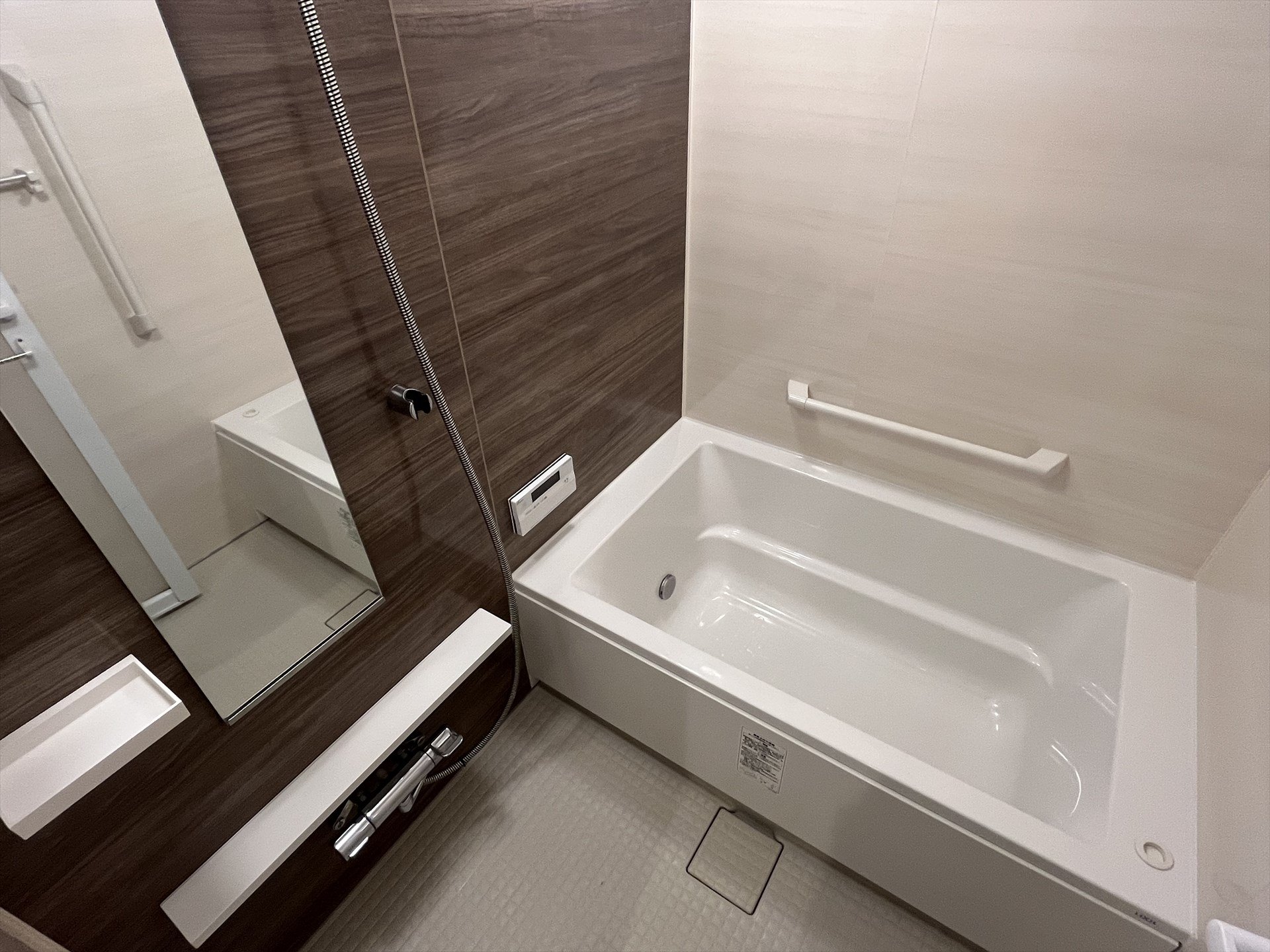 シャワールーム