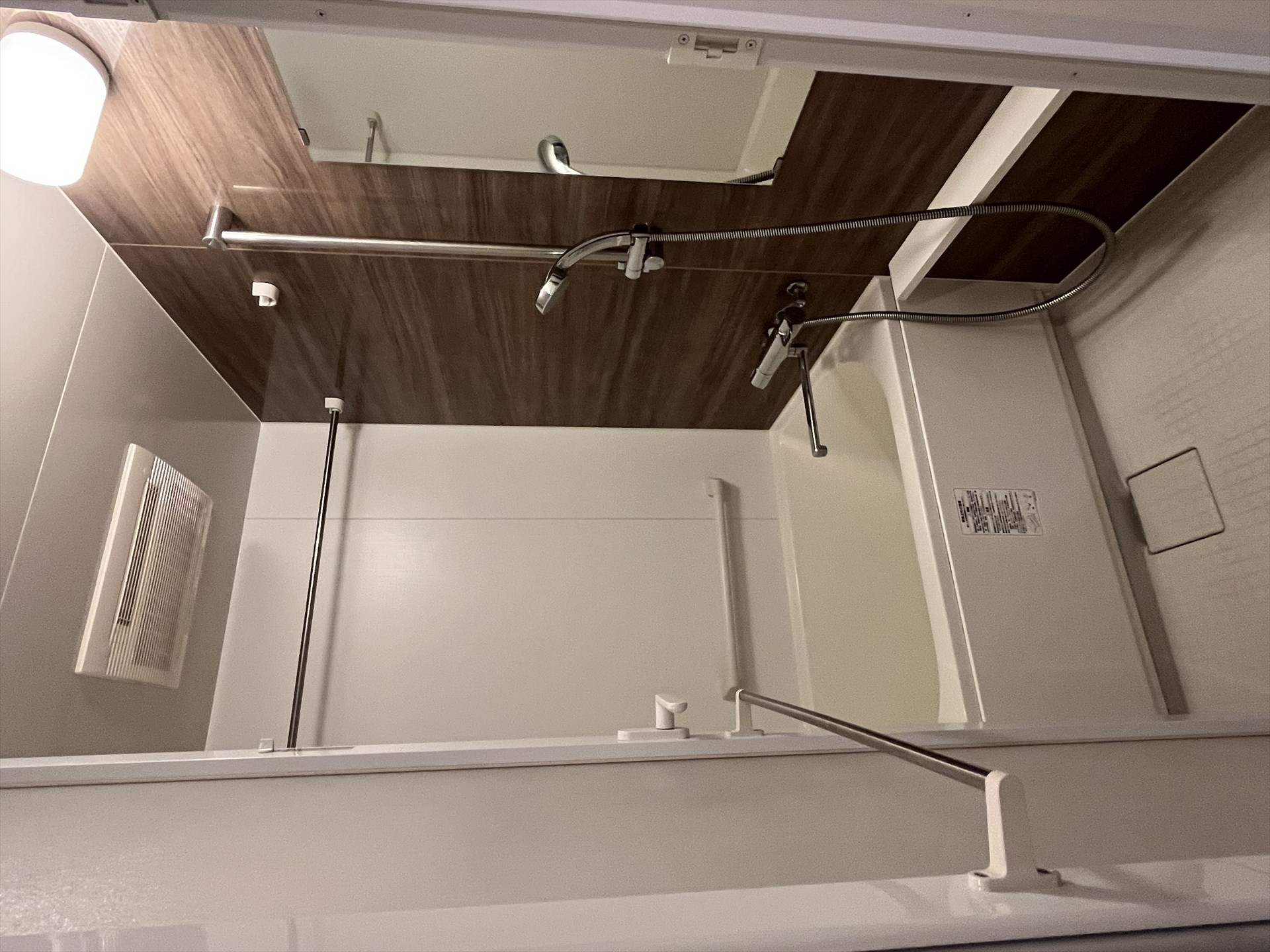 シャワールーム