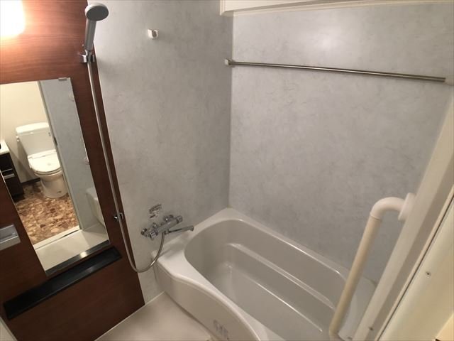 シャワールーム