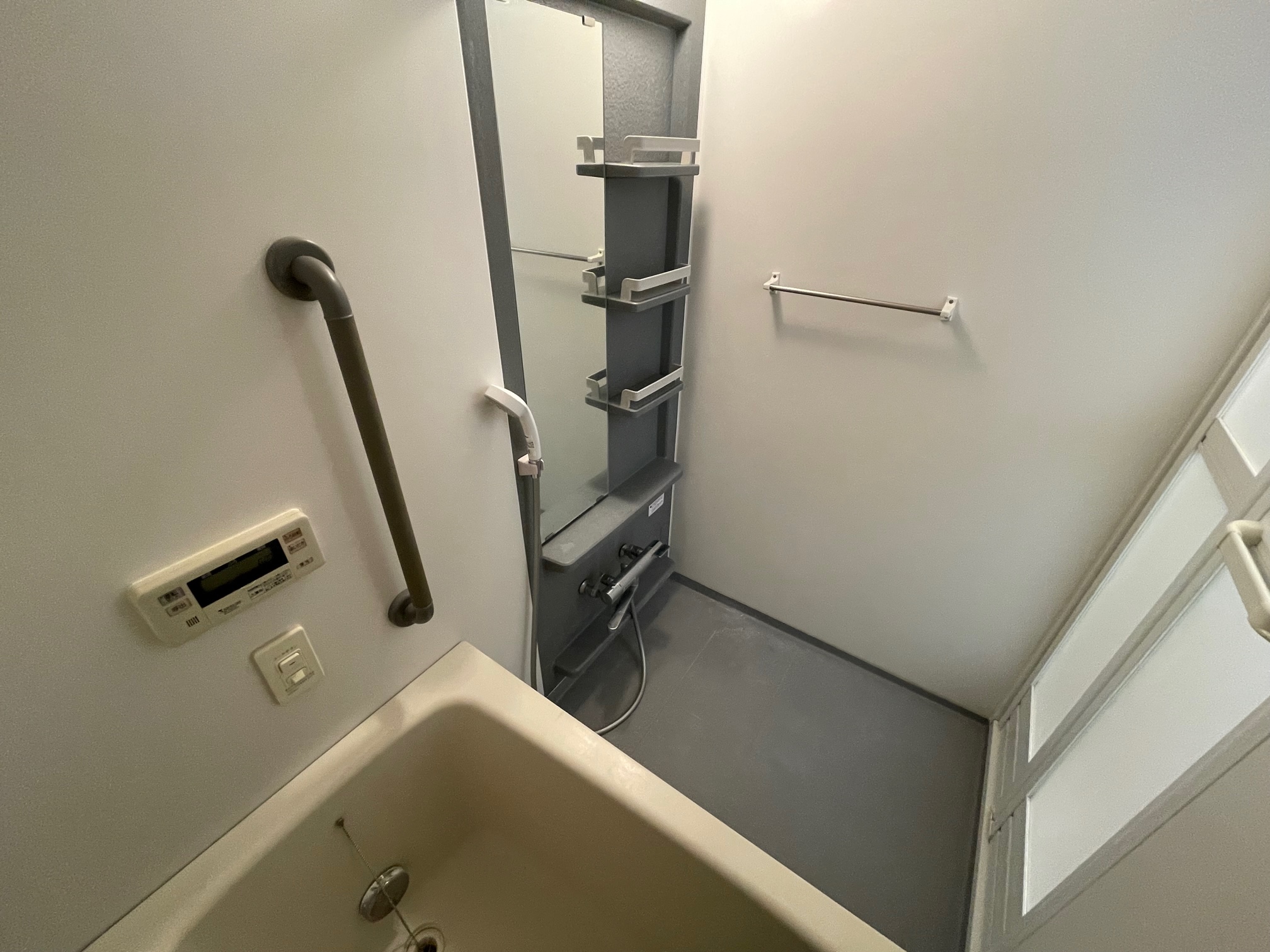 シャワールーム