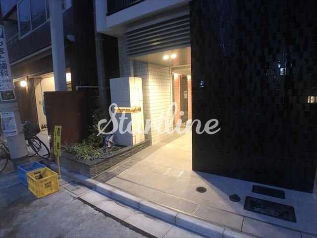 建物エントランス