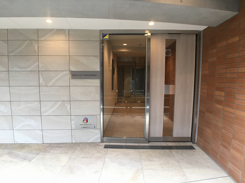 建物エントランス