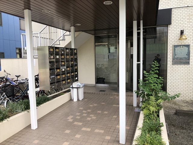 建物エントランス