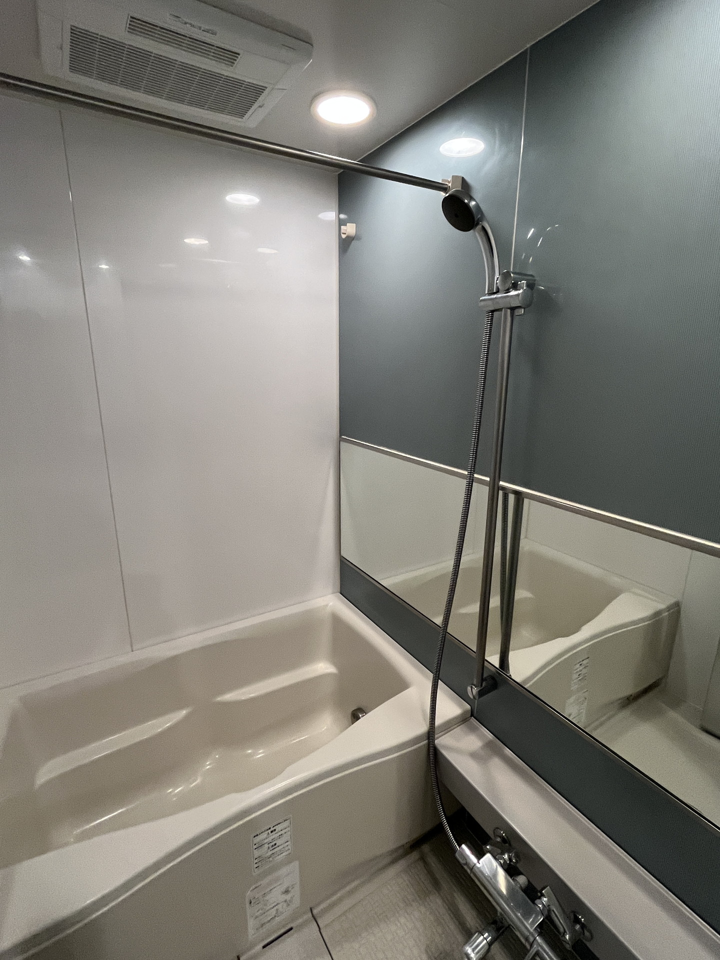 シャワールーム