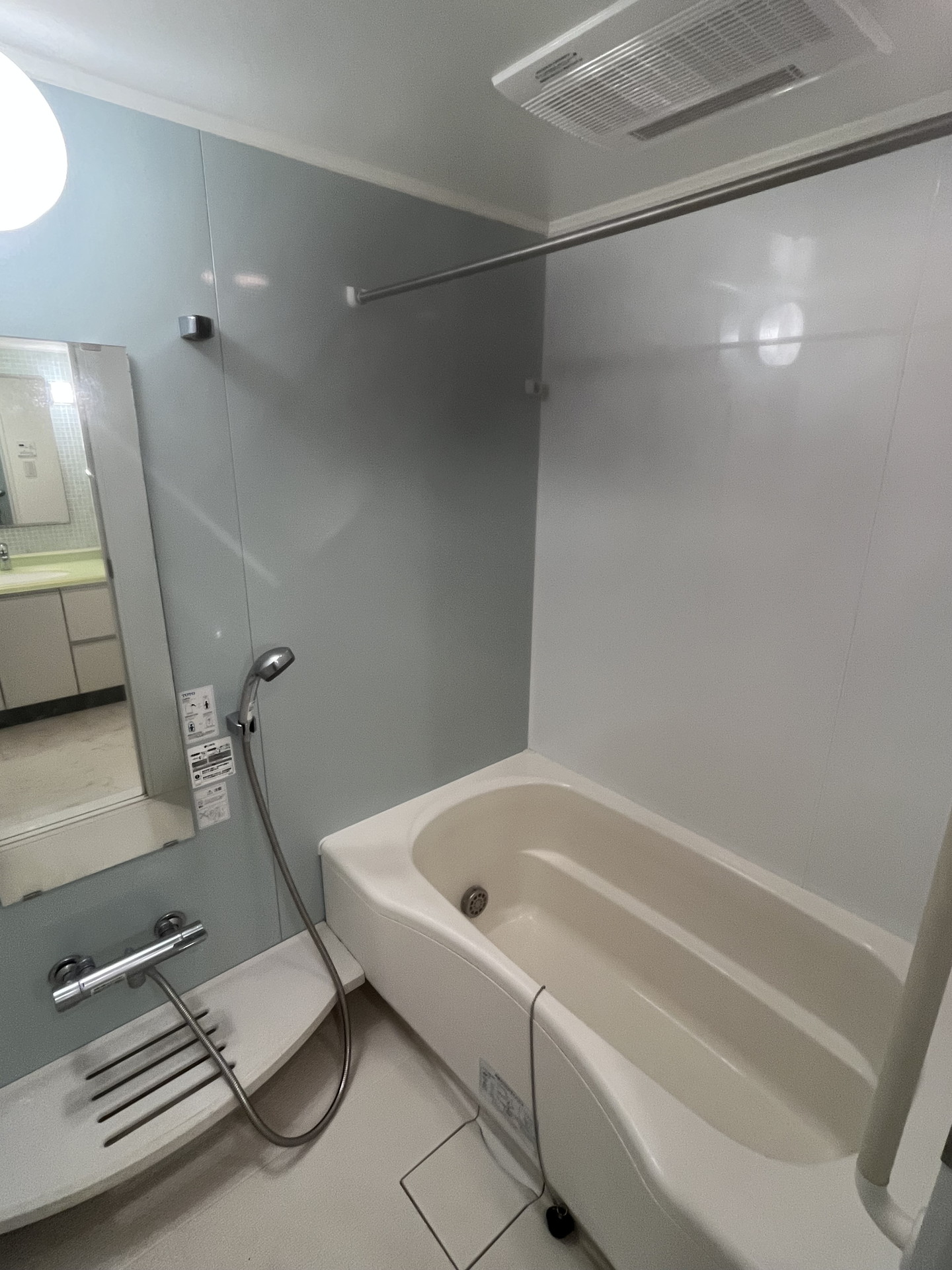 シャワールーム