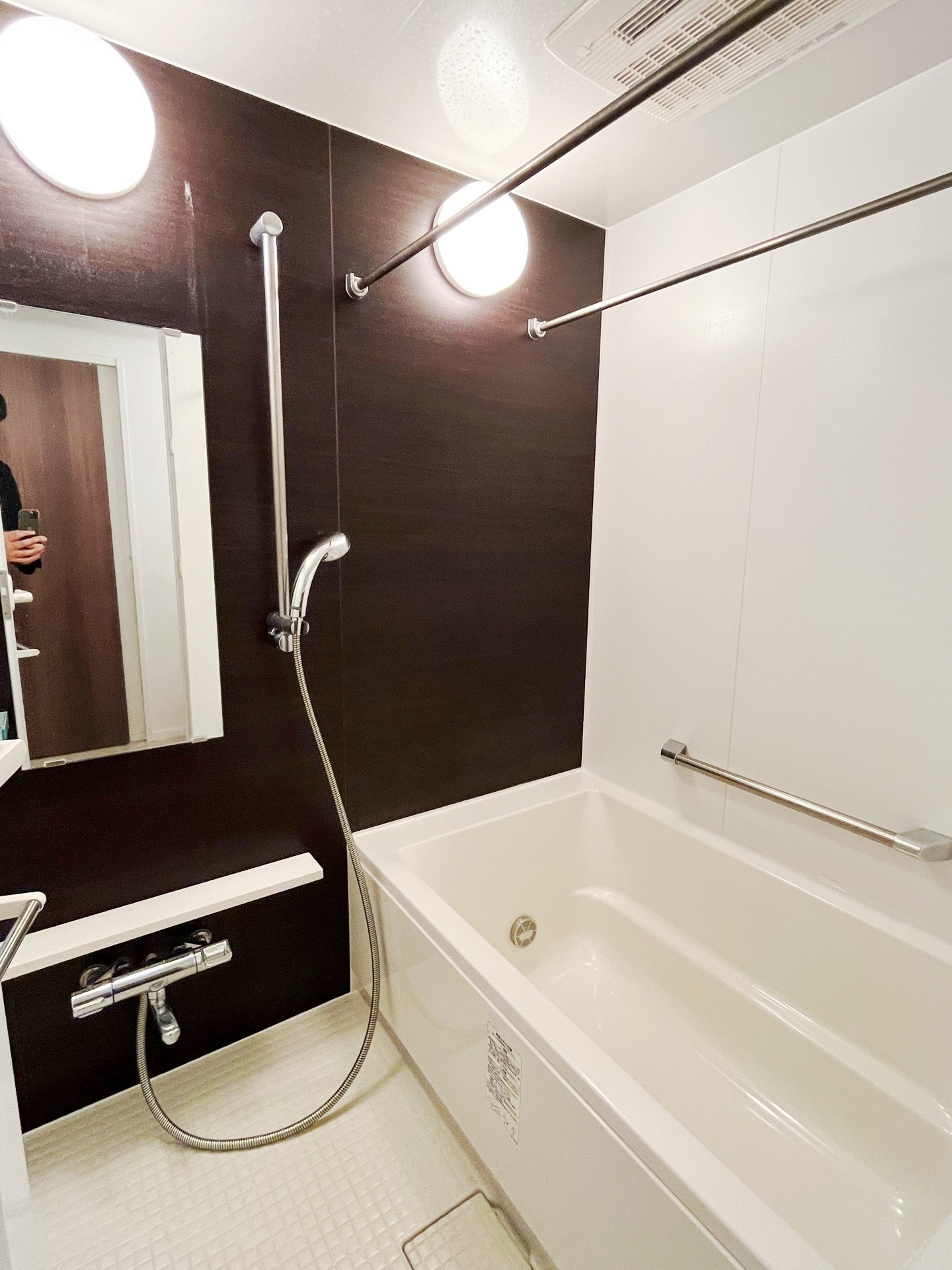 シャワールーム