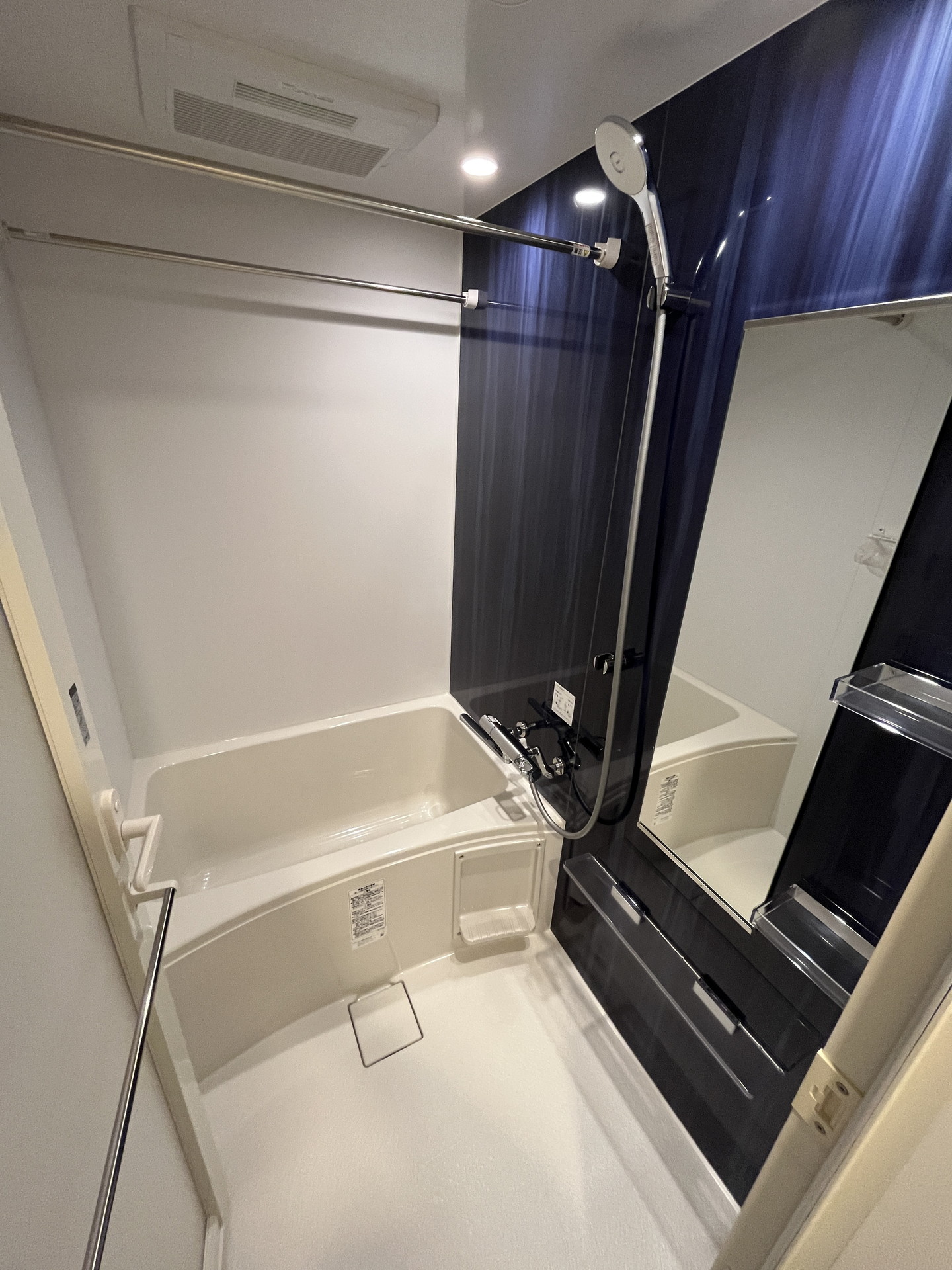 シャワールーム