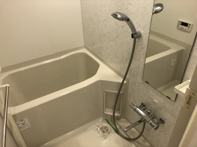 シャワールーム