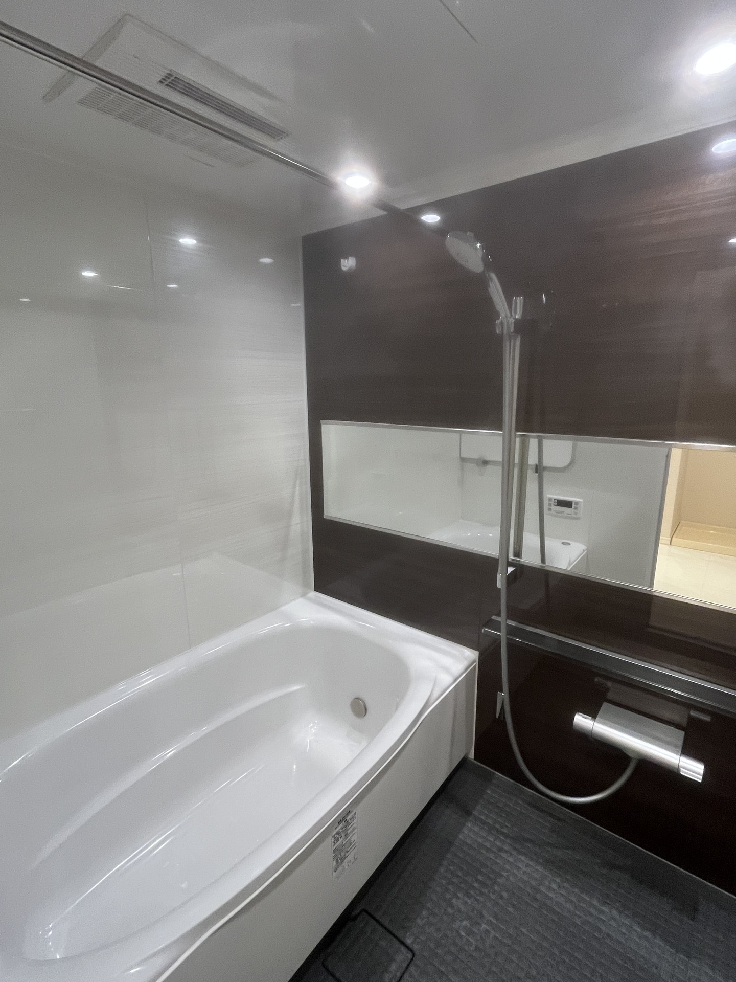 シャワールーム