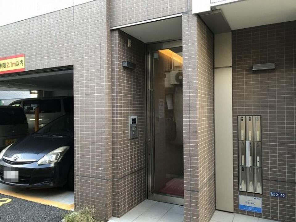 建物エントランス