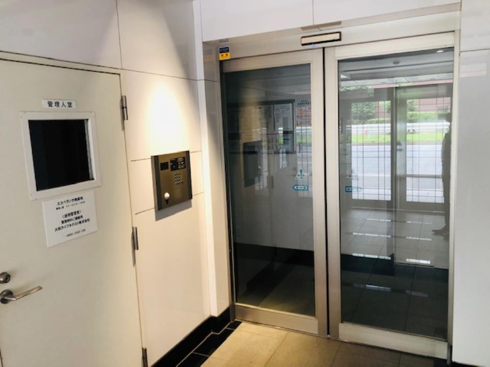 建物エントランス