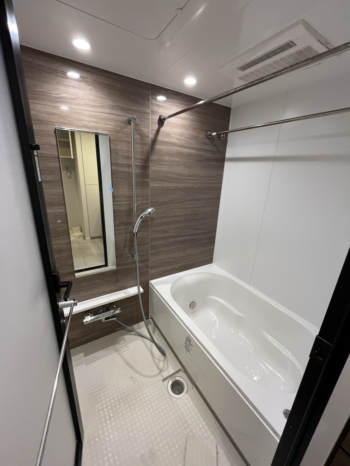 シャワールーム