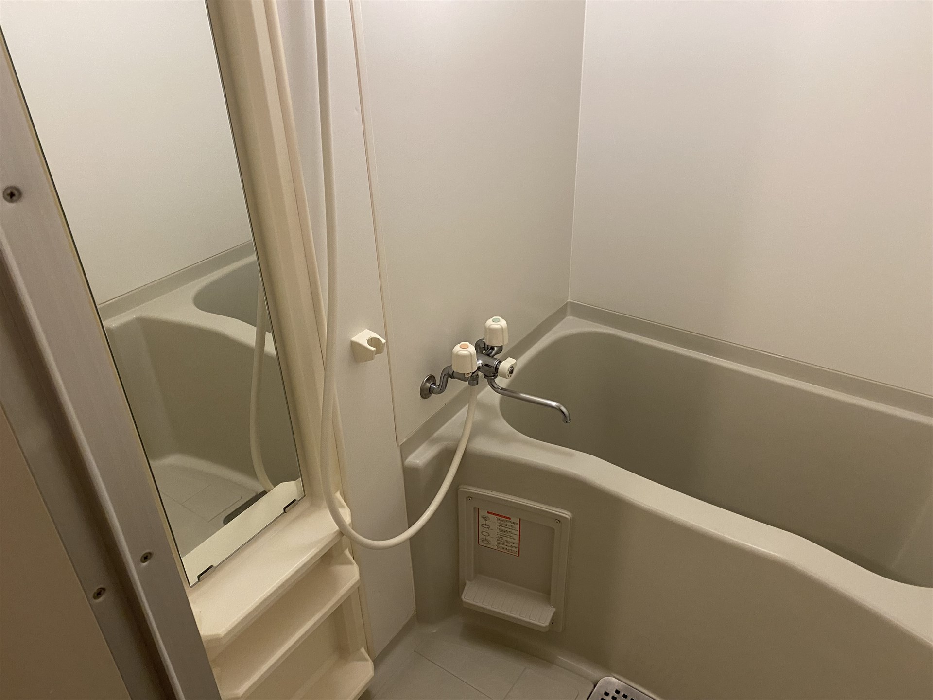 シャワールーム