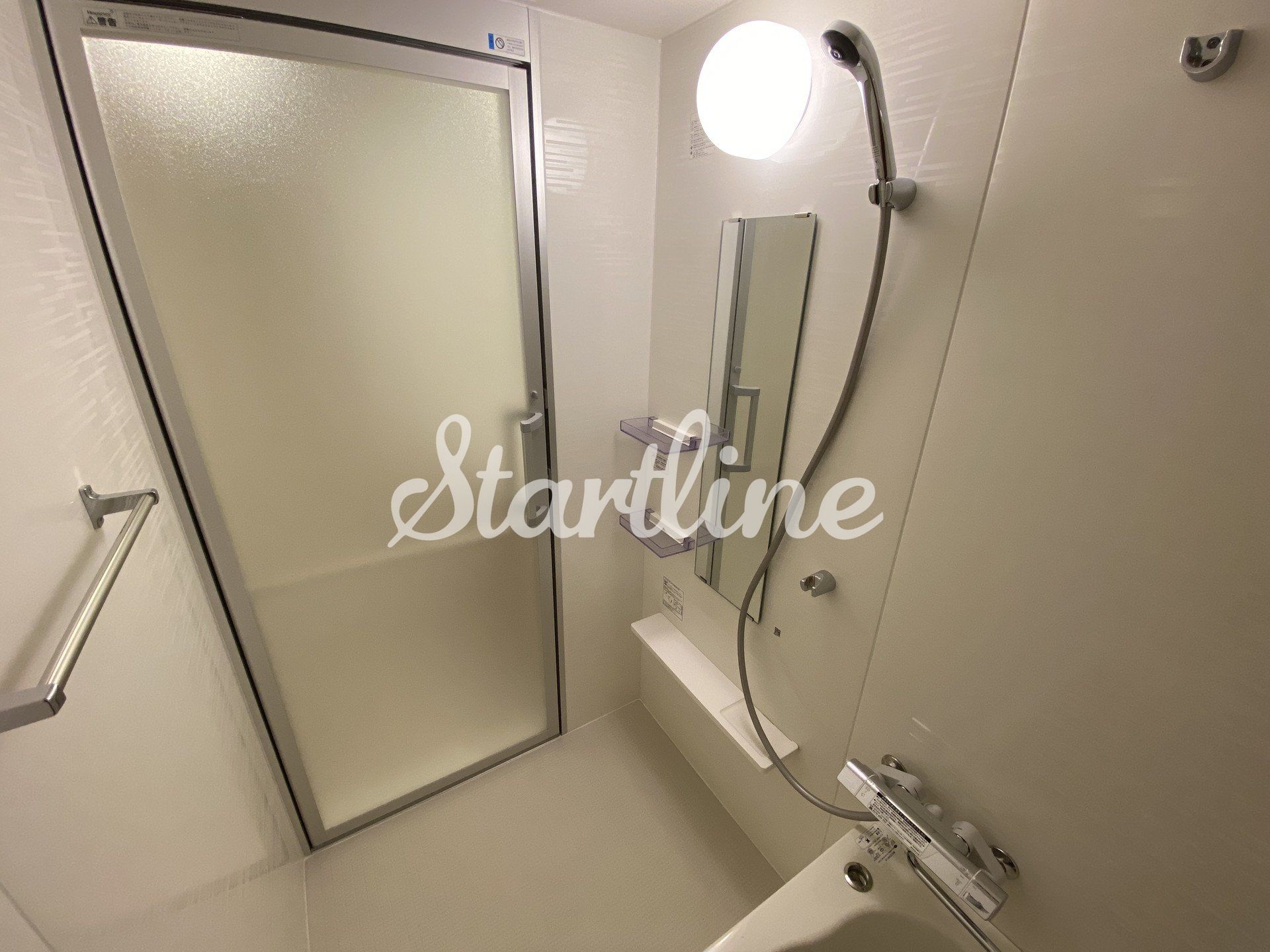 シャワールーム