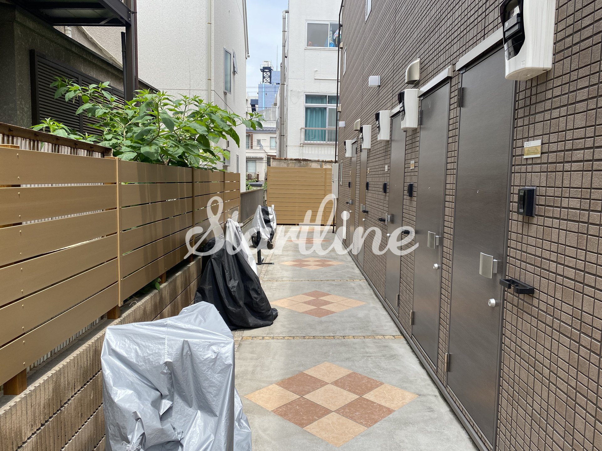 建物エントランス