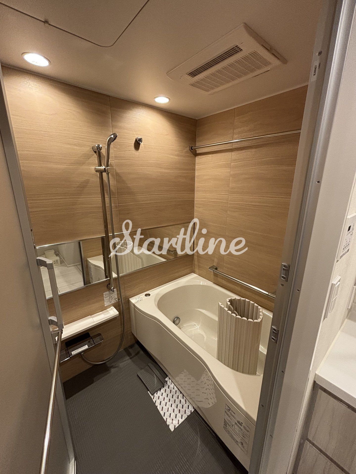 シャワールーム