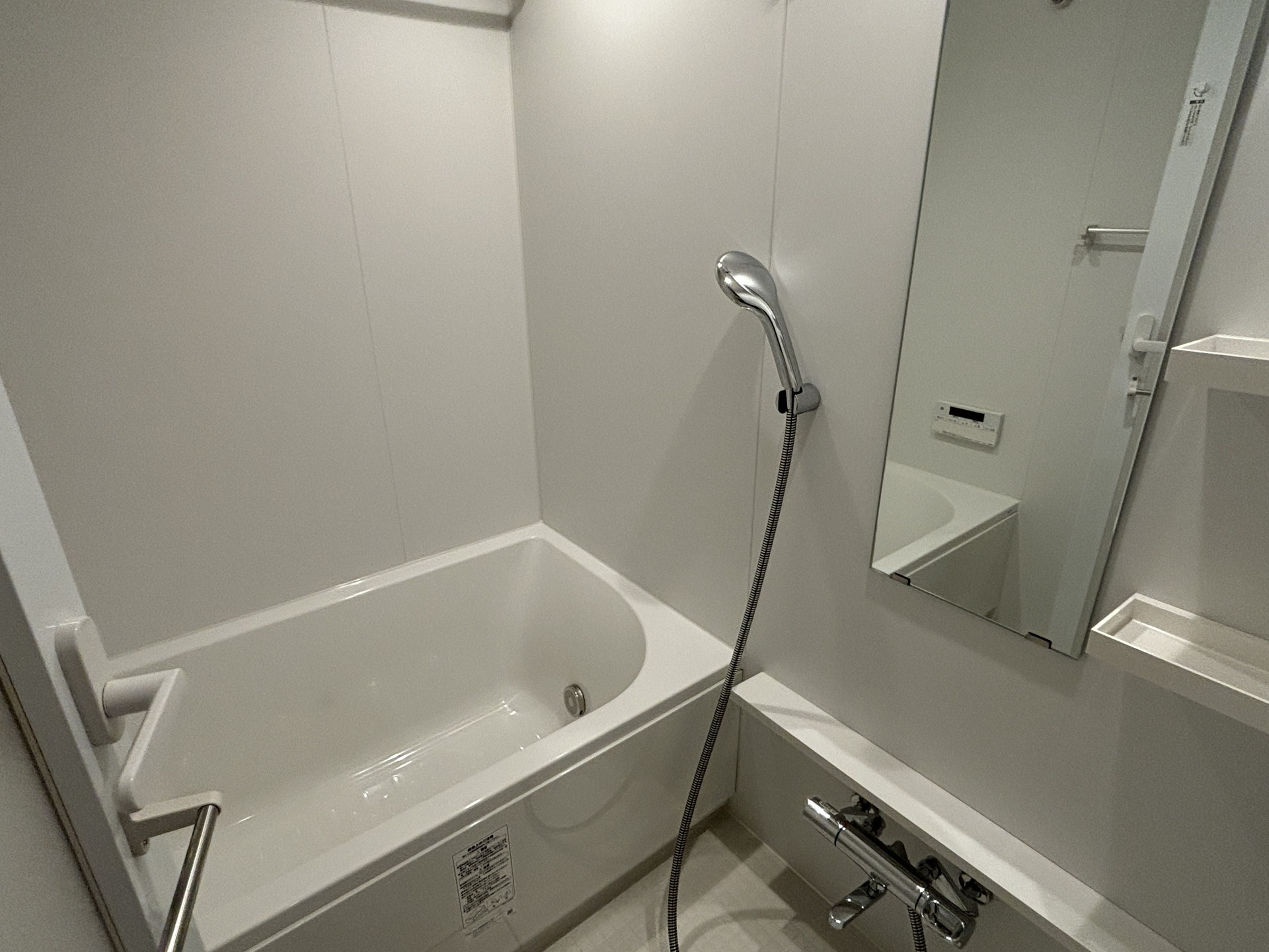 シャワールーム