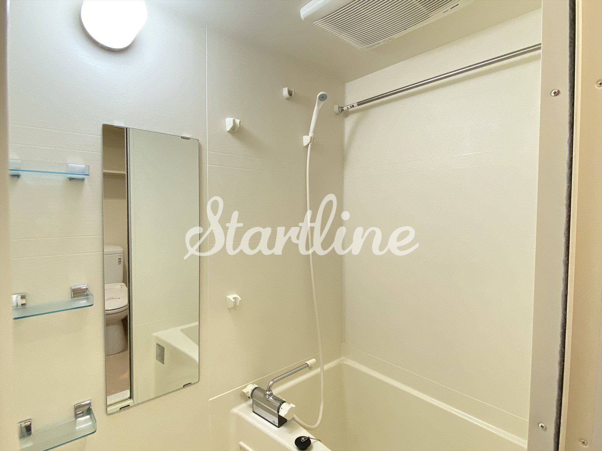 シャワールーム