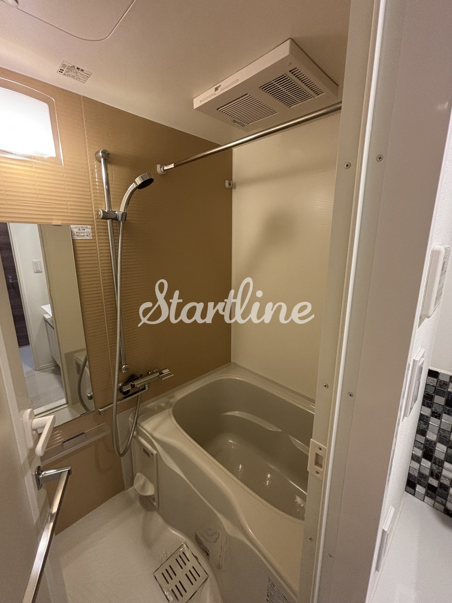 シャワールーム