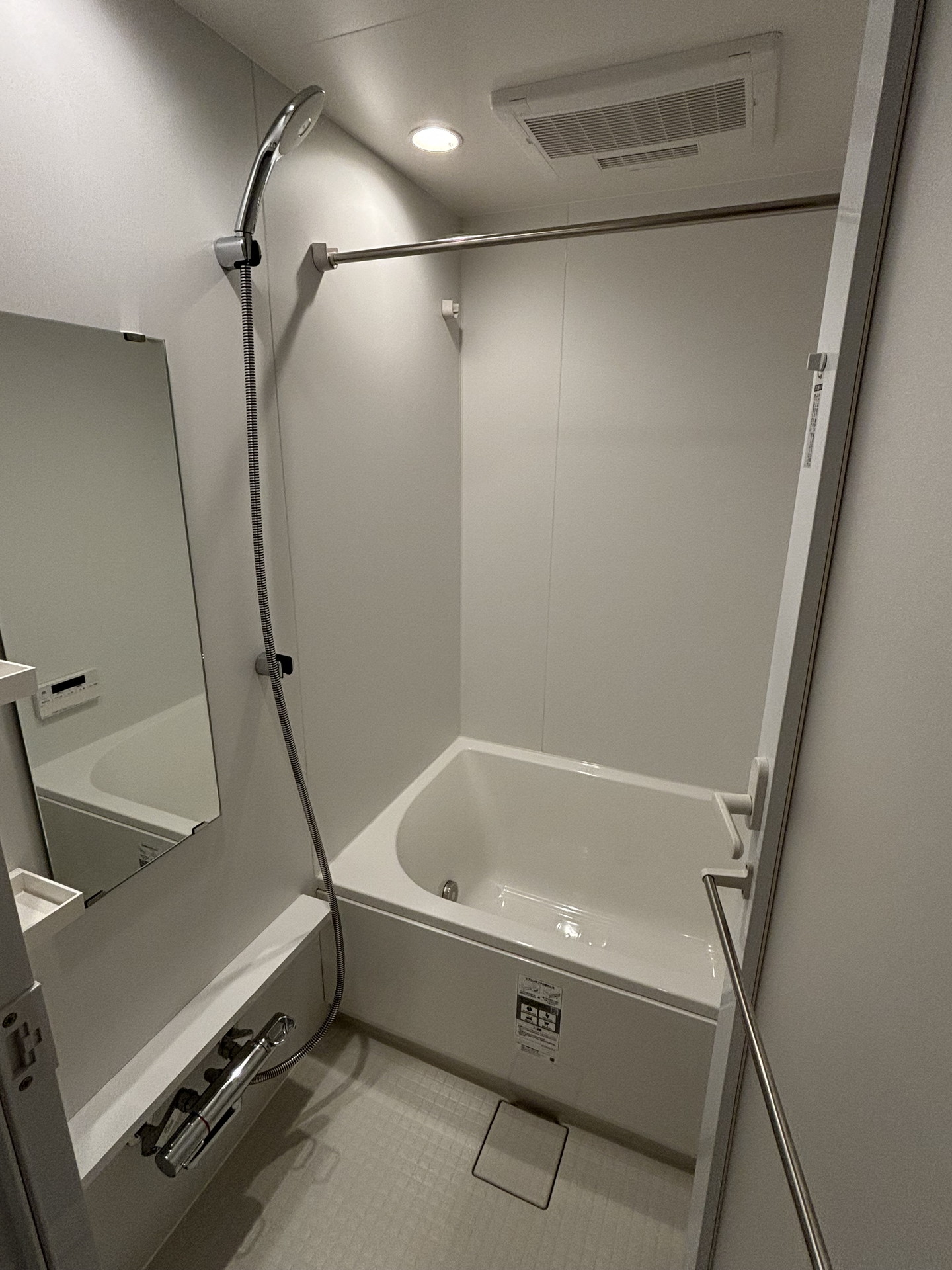 シャワールーム