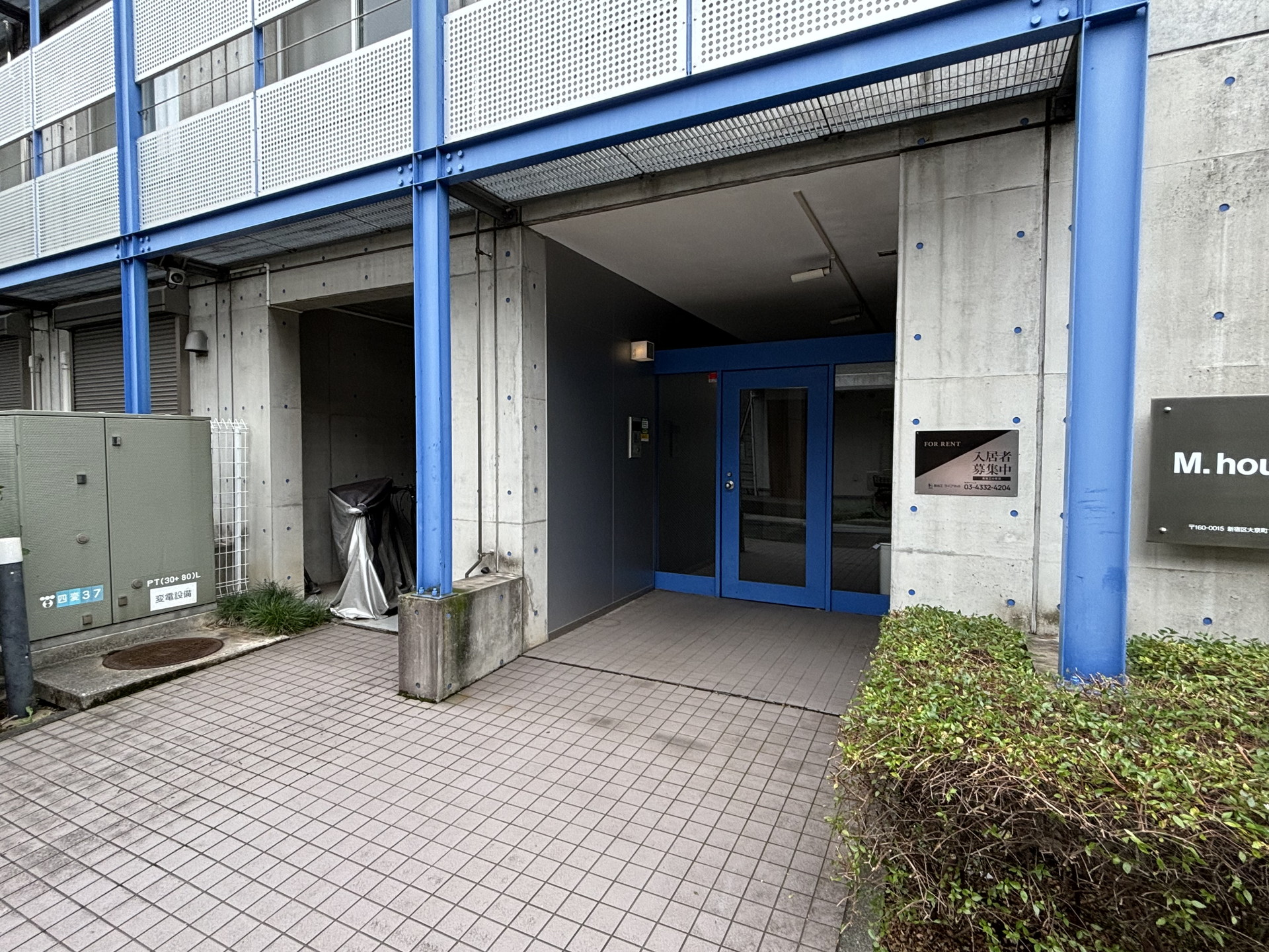 建物エントランス