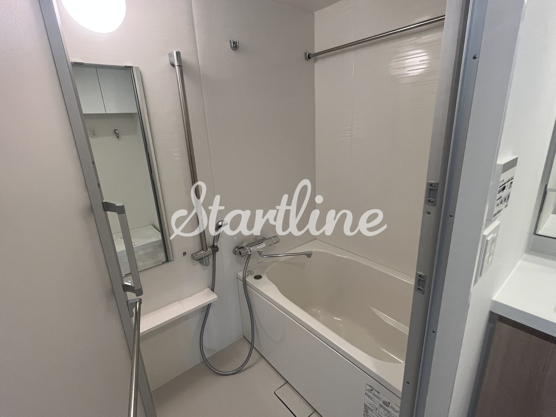 シャワールーム