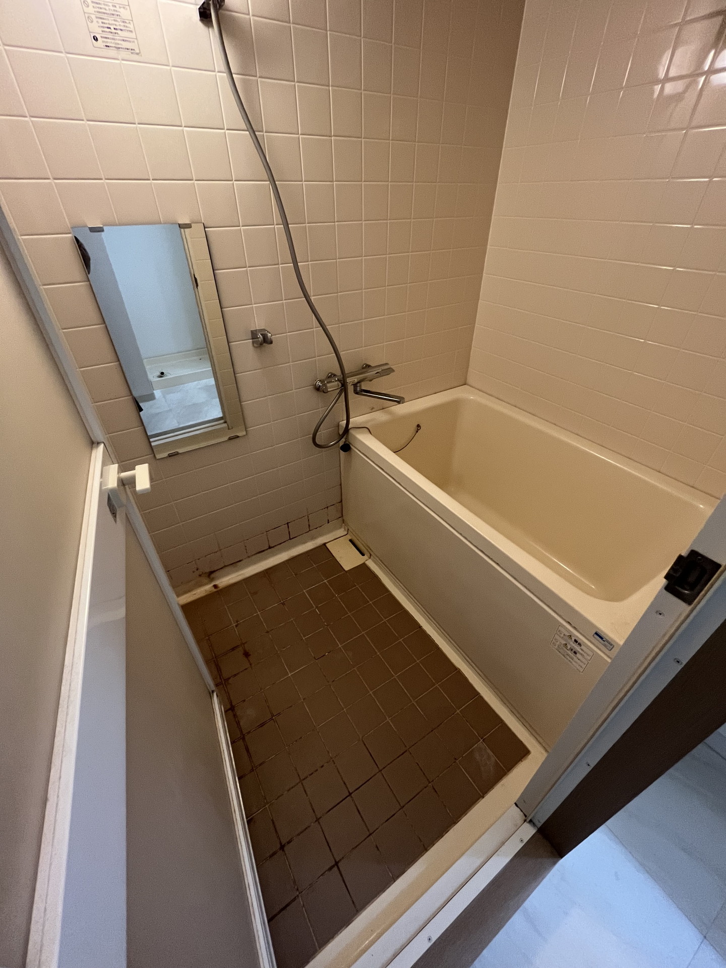 シャワールーム