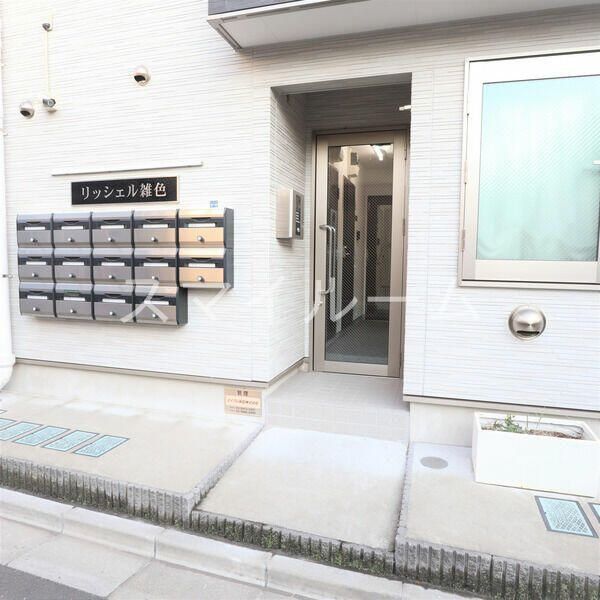 建物エントランス