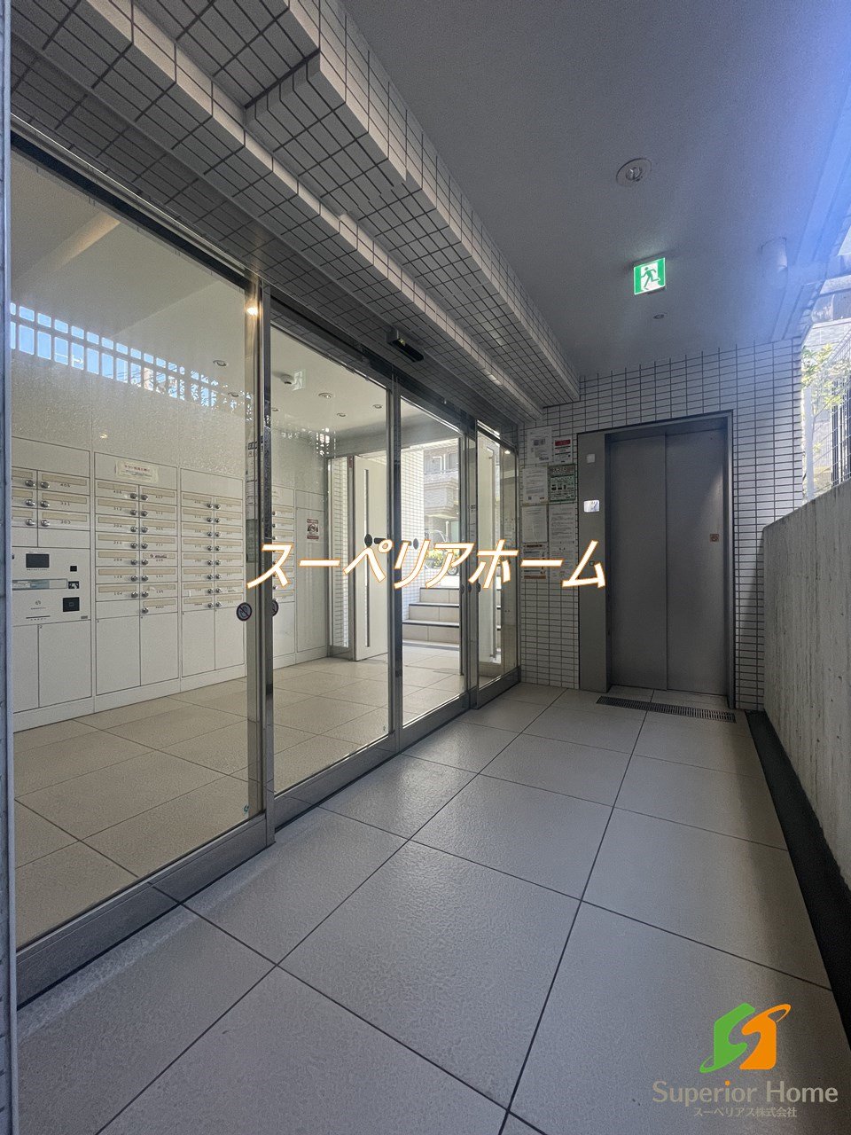 建物エントランス