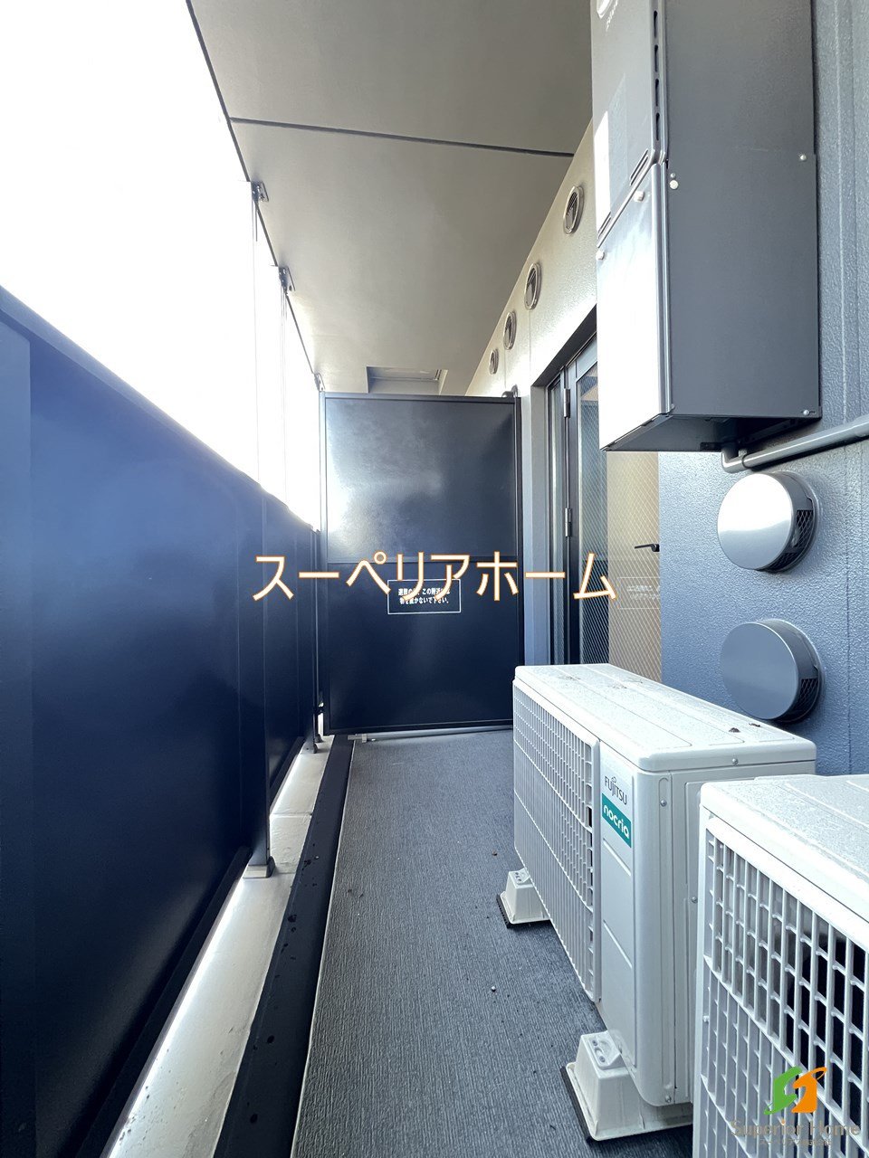 バルコニー
