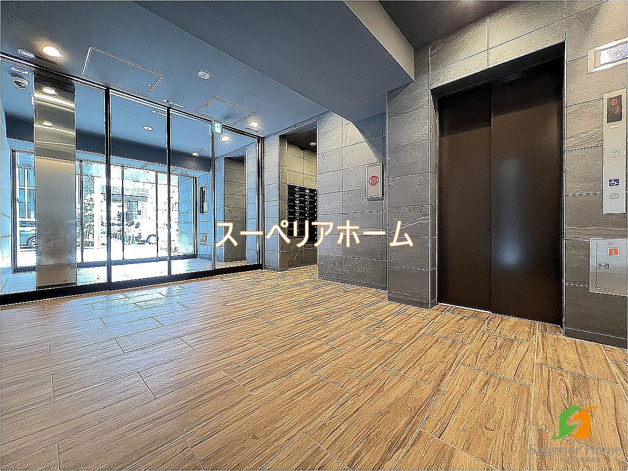 建物エントランス